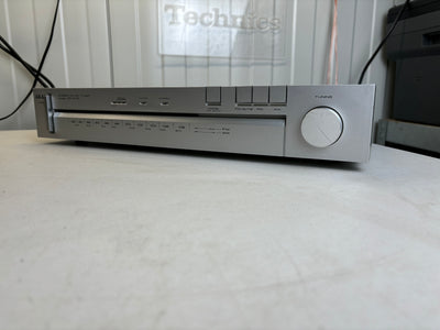 Akai AT-K110 AM/FM Stereo Tuner