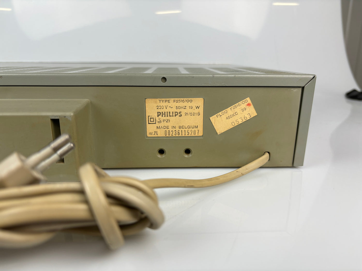 Philips F2516 Quartz Synthesized Tuner