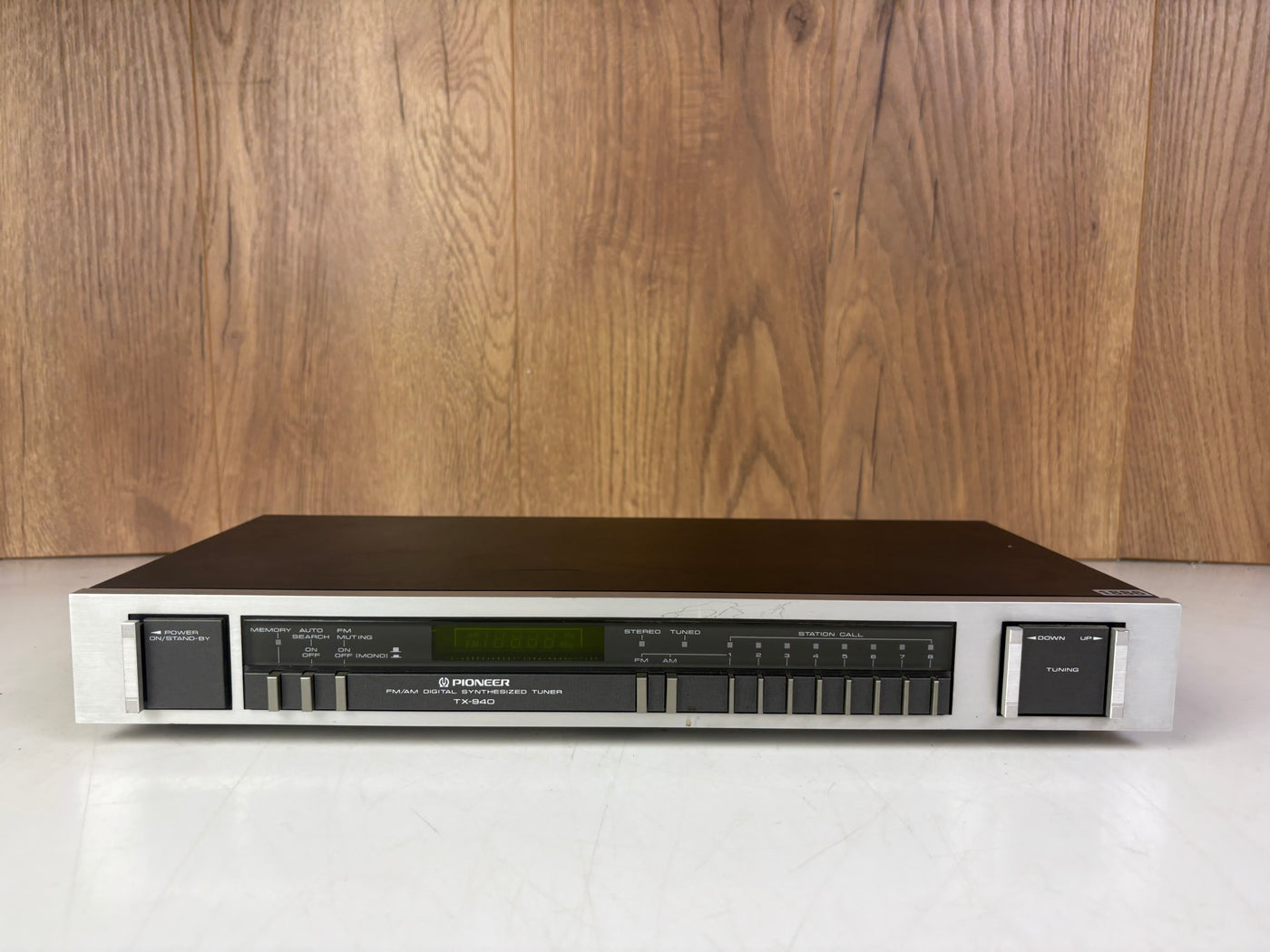 Pioneer TX-940 FM/AM Stereo Tuner