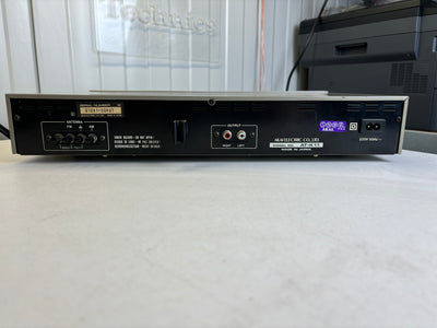 Akai AT-K11 FM/AM Stereo Tuner