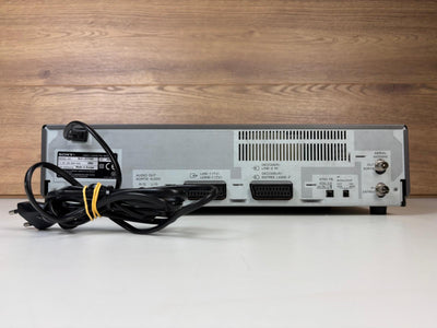 Sony SLV-E717 Video Cassette Recorder VHS