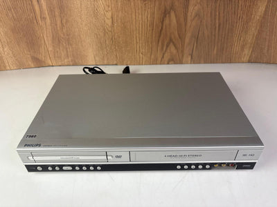 Philips DVP3055V Video / DVD Combi Lezen!