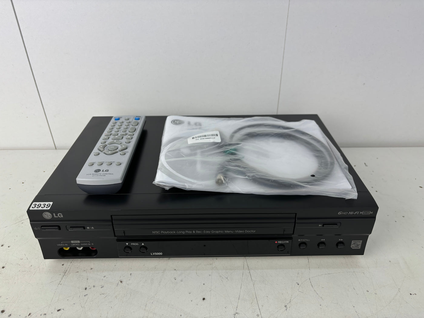 LG LV5000 VHS Videorecorder - *New*