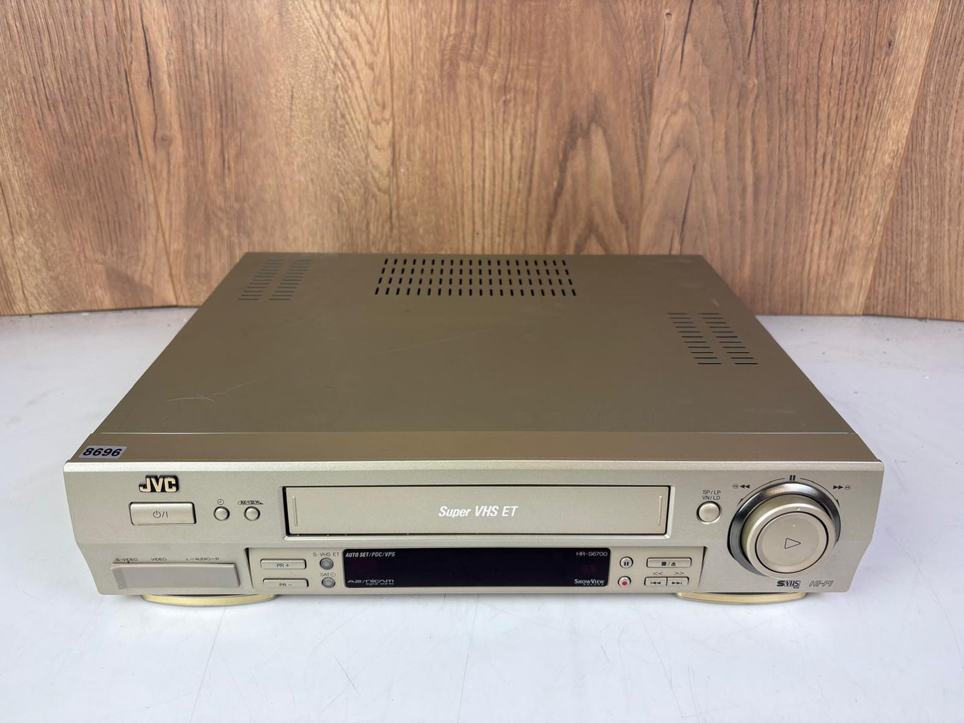 JVC HR-S6700 Super VHS ET Video Cassette Recorder