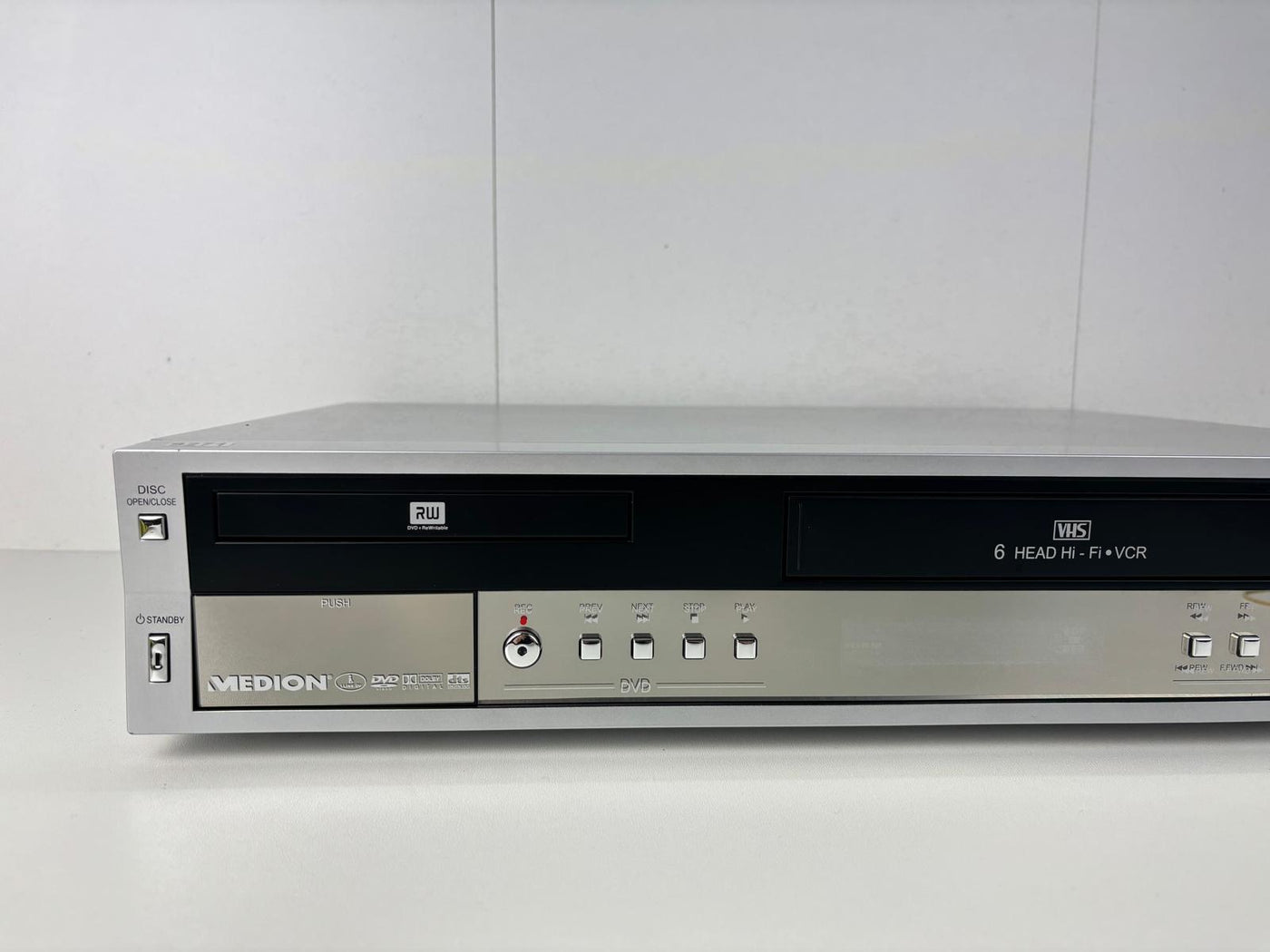 Medion MD 80054 DVD / Video Recorder Combi LEES!