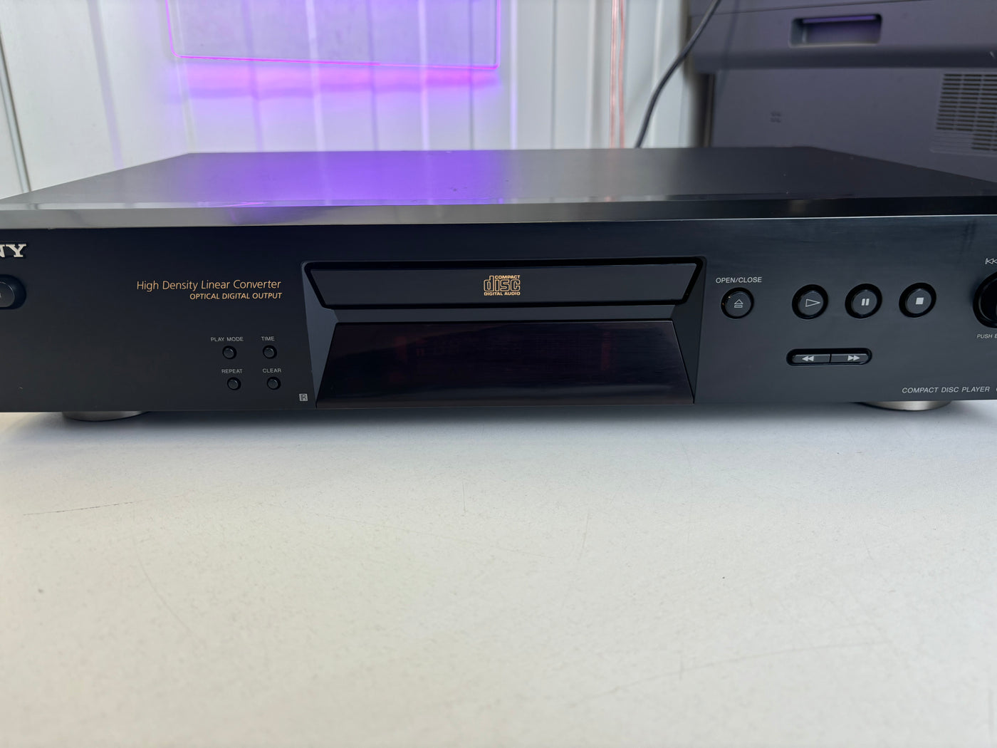 Sony CDP-XE370 Compact Disc Player