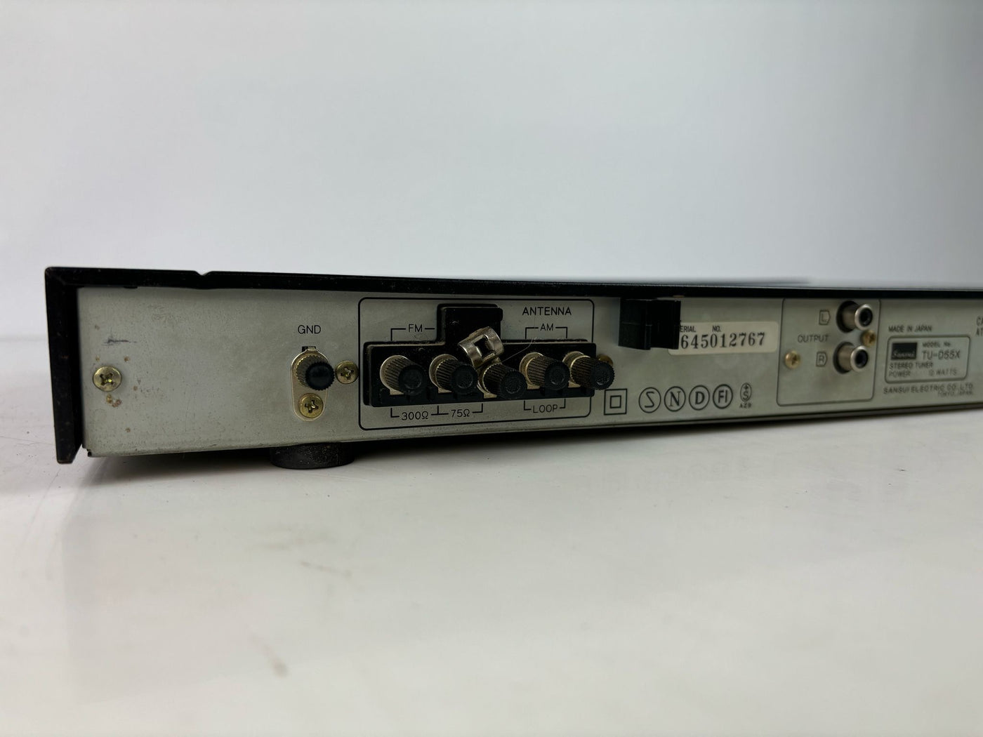 Sansui TU-D55X Digital Synthesizer Tuner