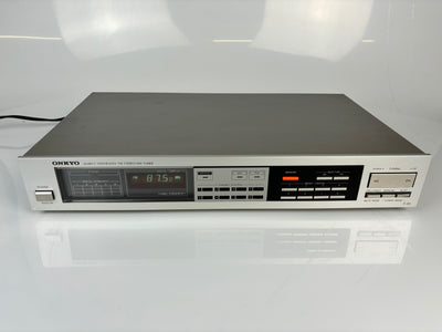 Onkyo T-33 Synthesized AM/FM Tuner