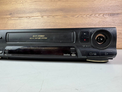 JVC HR-J638 Video Recorder - Met Afstandsbediening