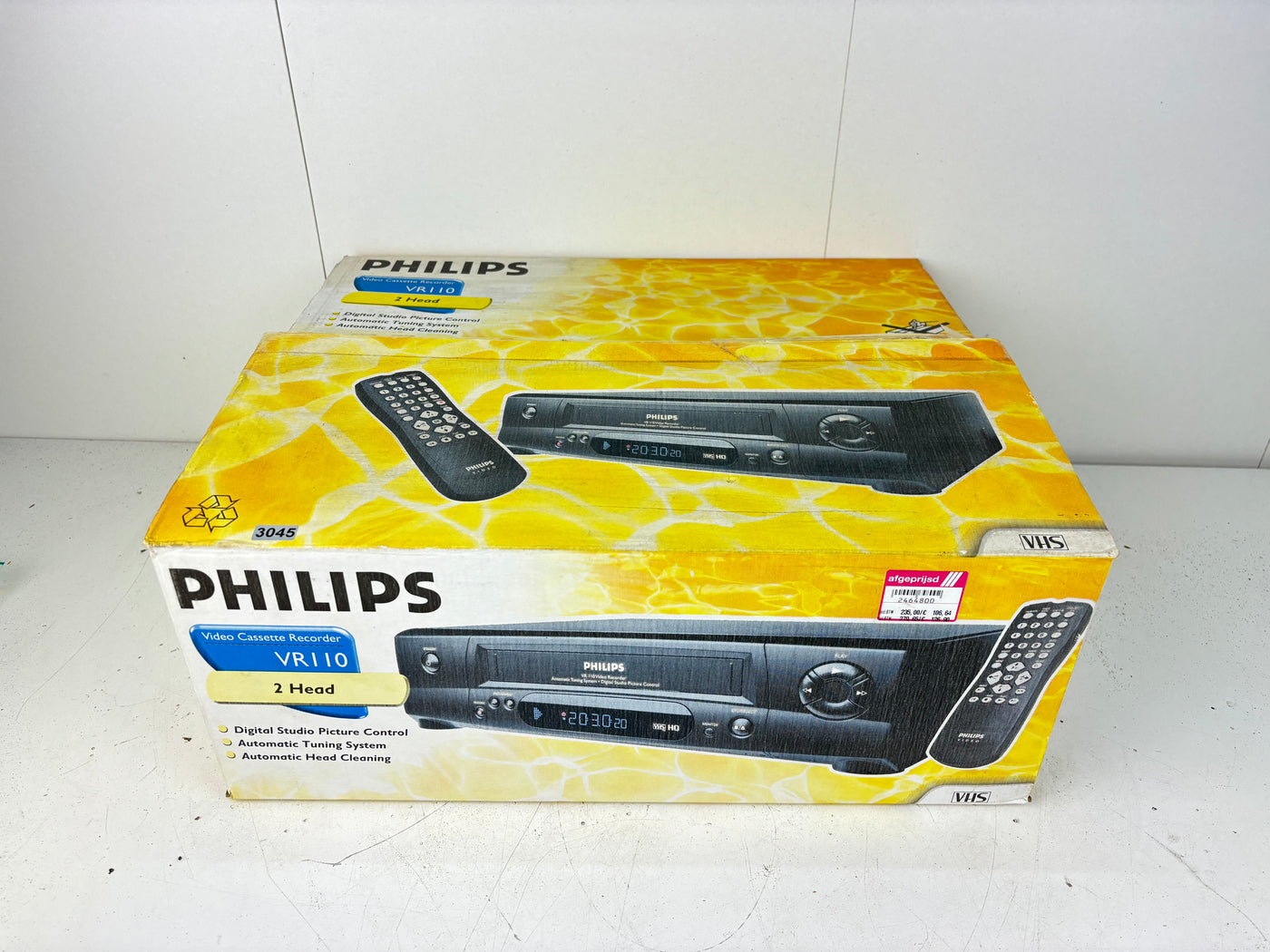 Philips VR110 - VHS Videorecorder - *New in box*