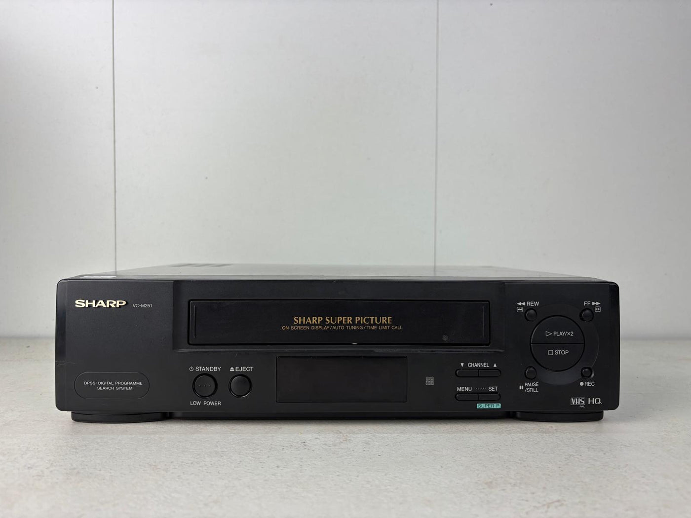 Sharp VC-M251 Video Cassette Recorder VHS