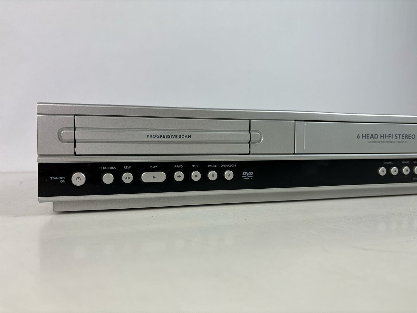 LG DVP3350V DVD / VHS Combi Recorder